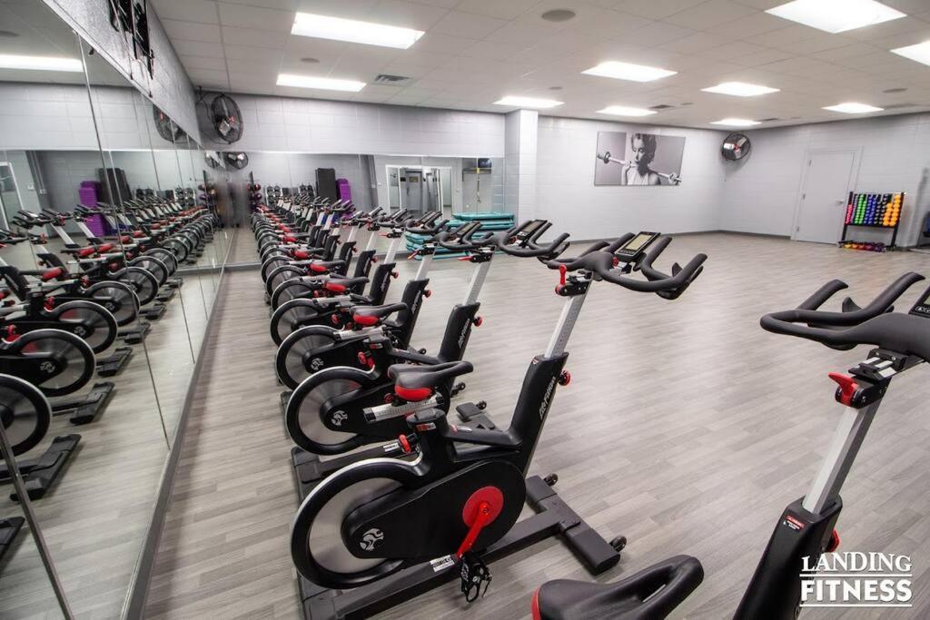 Pet Friendly Boho Condo With Pool--Fitness Center--Next To The Branson Landing--Close To Convention Center And Kanakuk Dış mekan fotoğraf